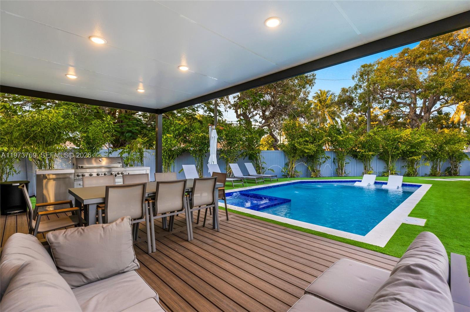 BRICKELL ESTATES - Residential