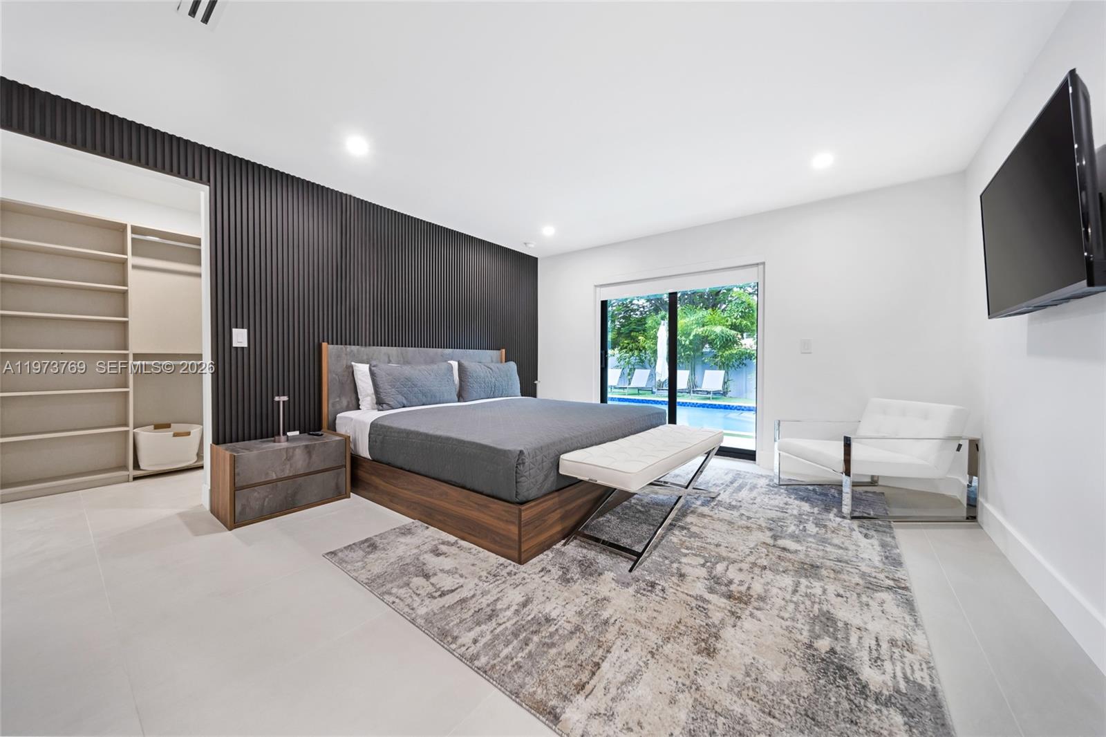BRICKELL ESTATES - Residential
