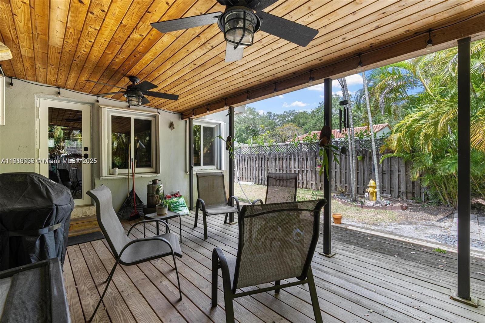 SILVER BLUFF BUSINESS CEN - Residential Lease