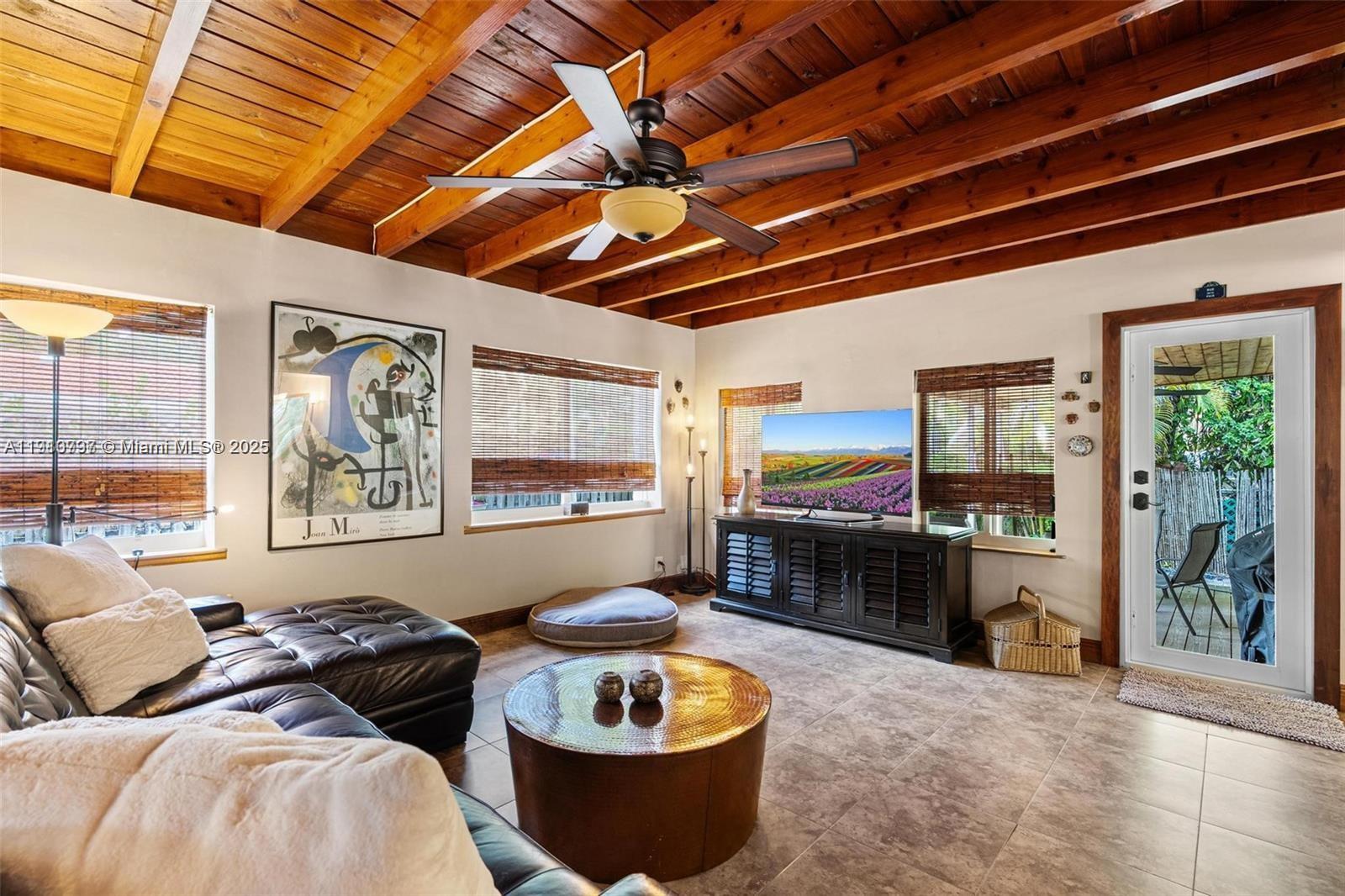 SILVER BLUFF BUSINESS CEN - Residential Lease