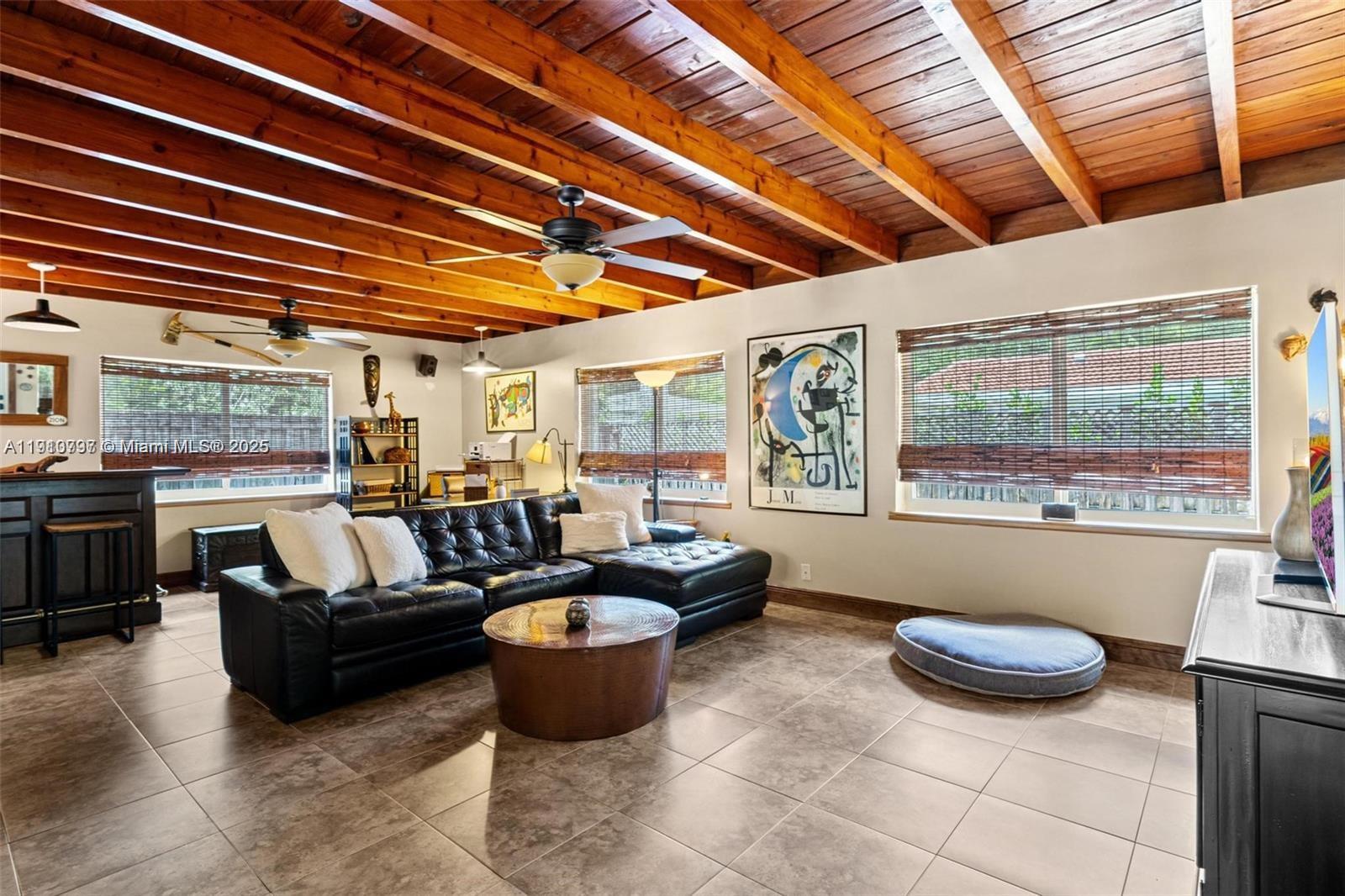 SILVER BLUFF BUSINESS CEN - Residential Lease