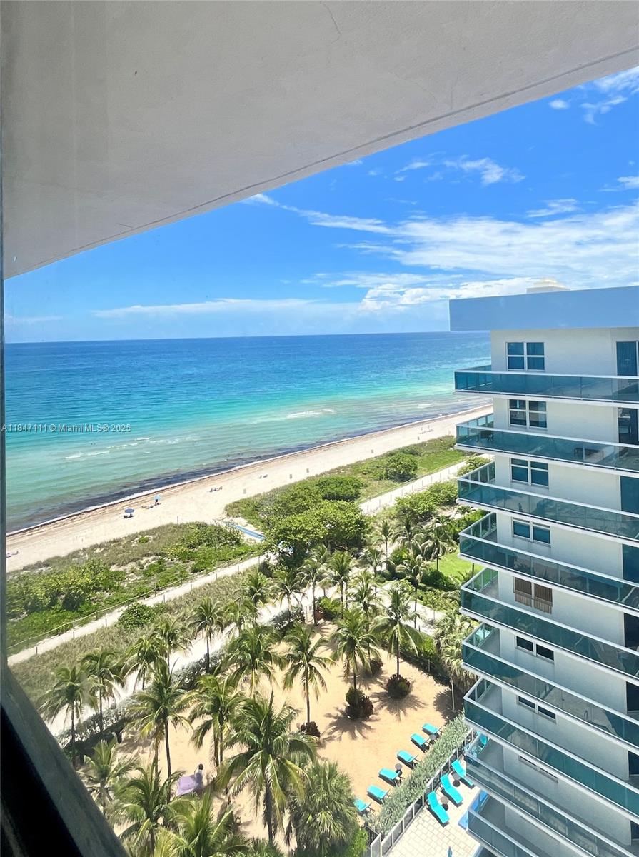 FOUR WINDS CONDO - Residential Lease