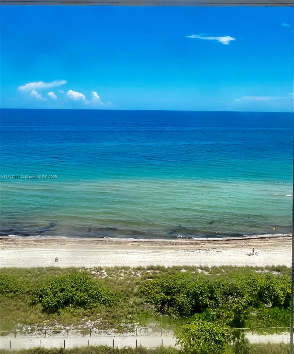 FOUR WINDS CONDO - Residential Lease