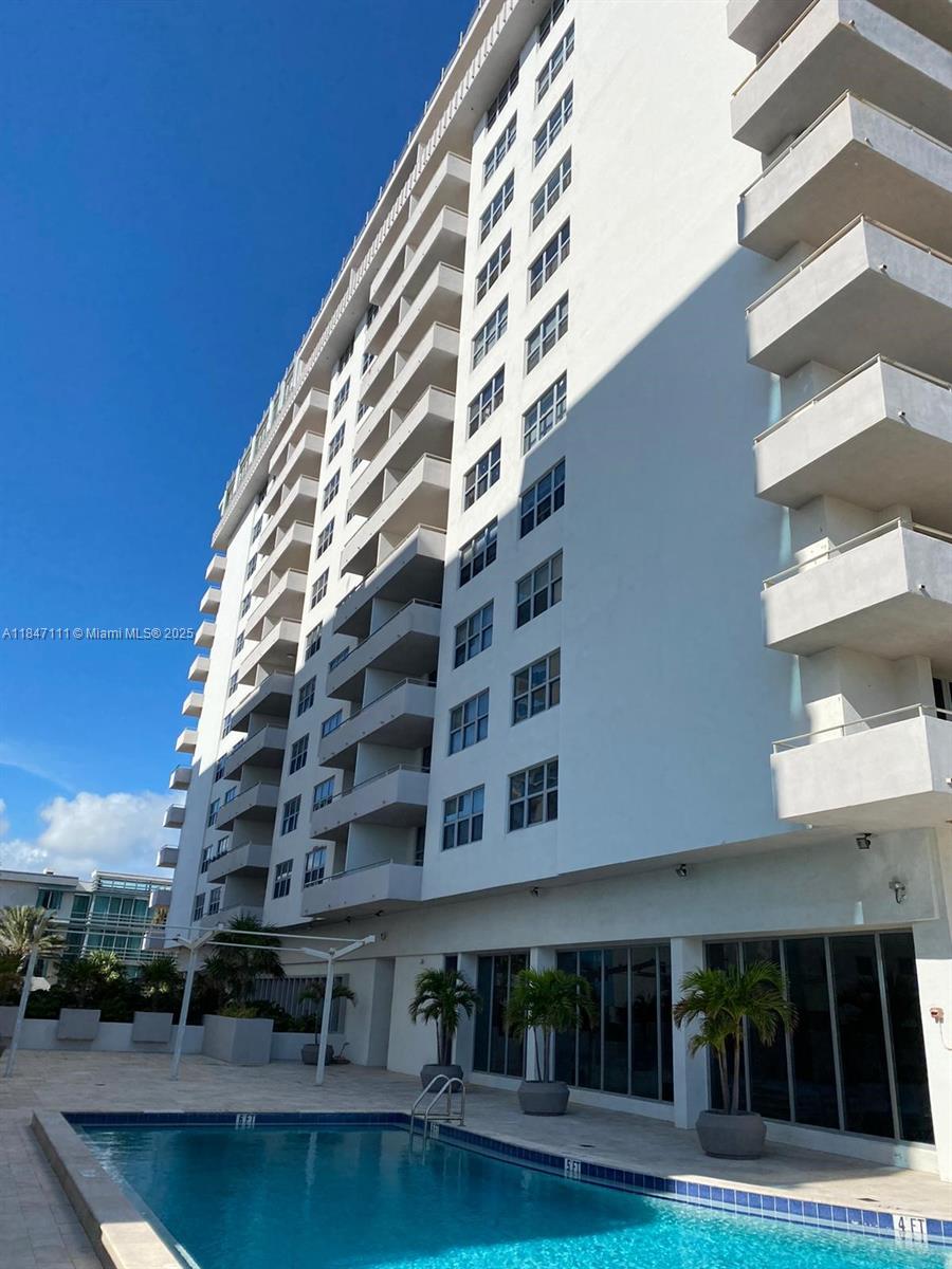 FOUR WINDS CONDO - Residential Lease