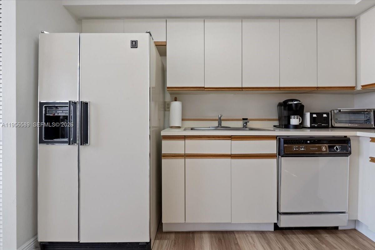 PROMENADE AT BOCA POINTE - Residential