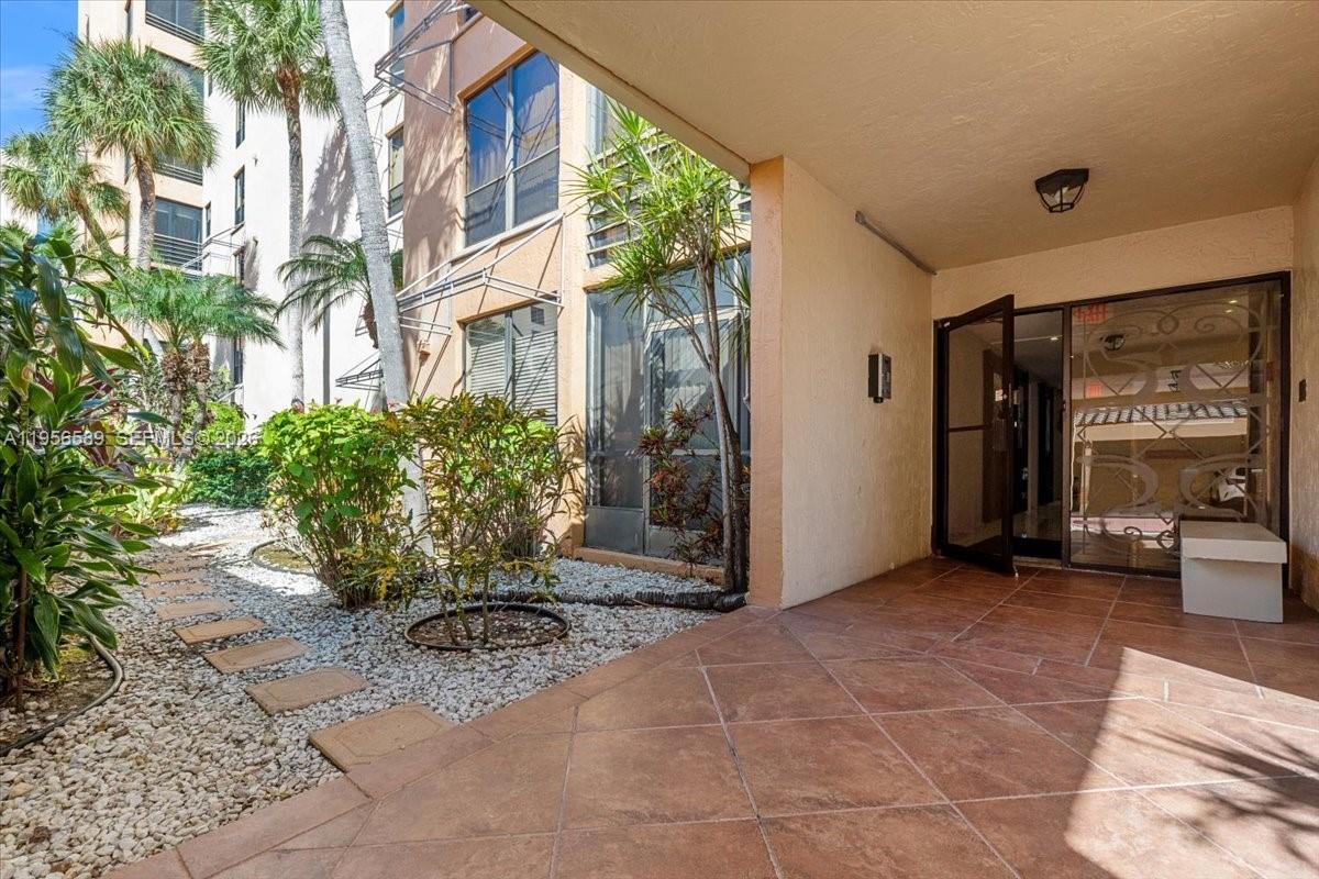 PROMENADE AT BOCA POINTE - Residential