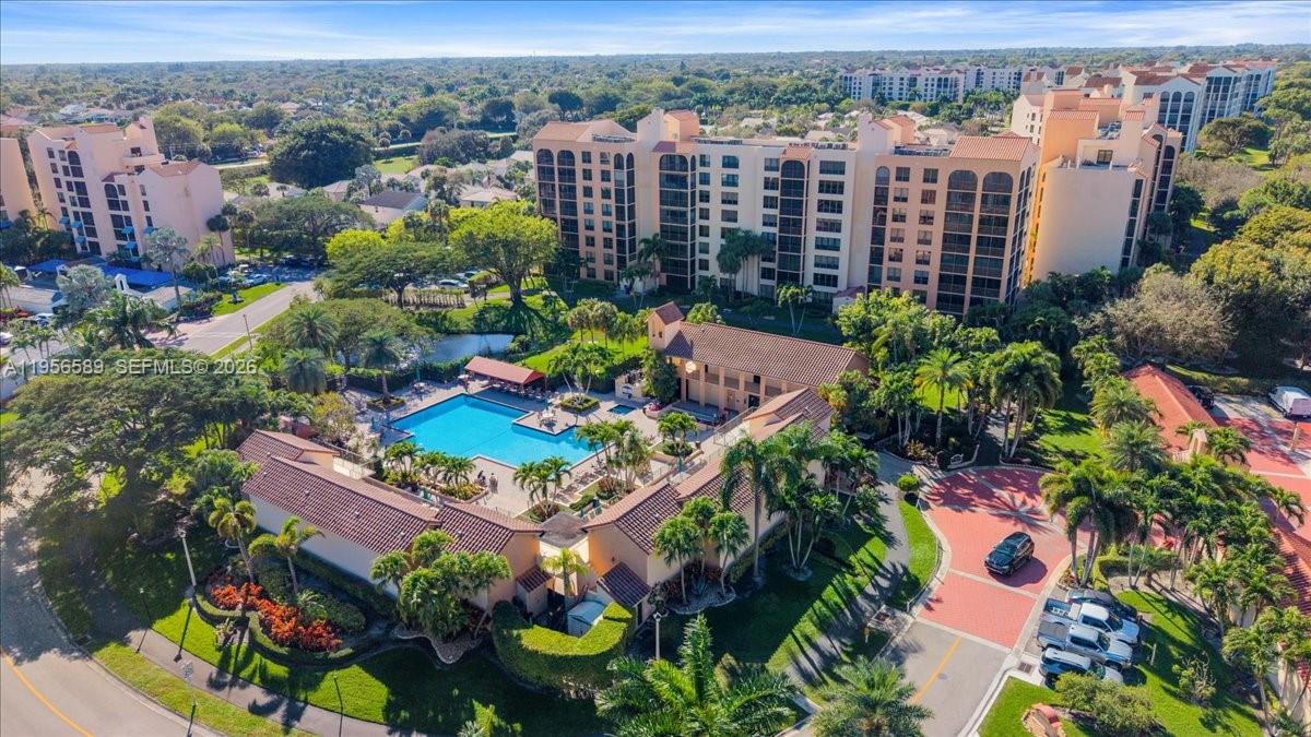 PROMENADE AT BOCA POINTE - Residential