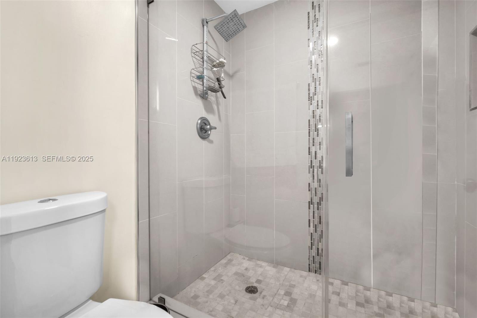 EAGLES NEST TOWNHOMES CON - Residential