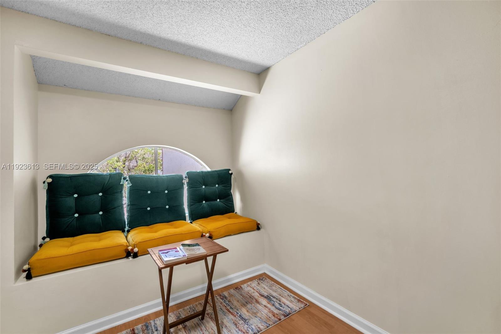 EAGLES NEST TOWNHOMES CON - Residential