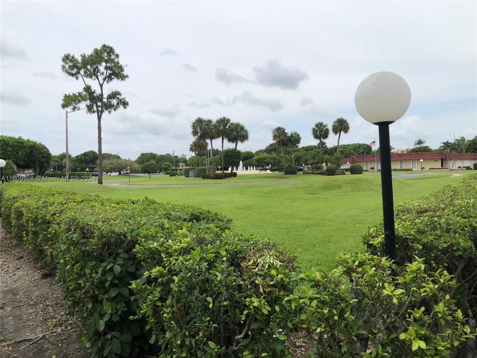BARWOOD CONDO - Residential
