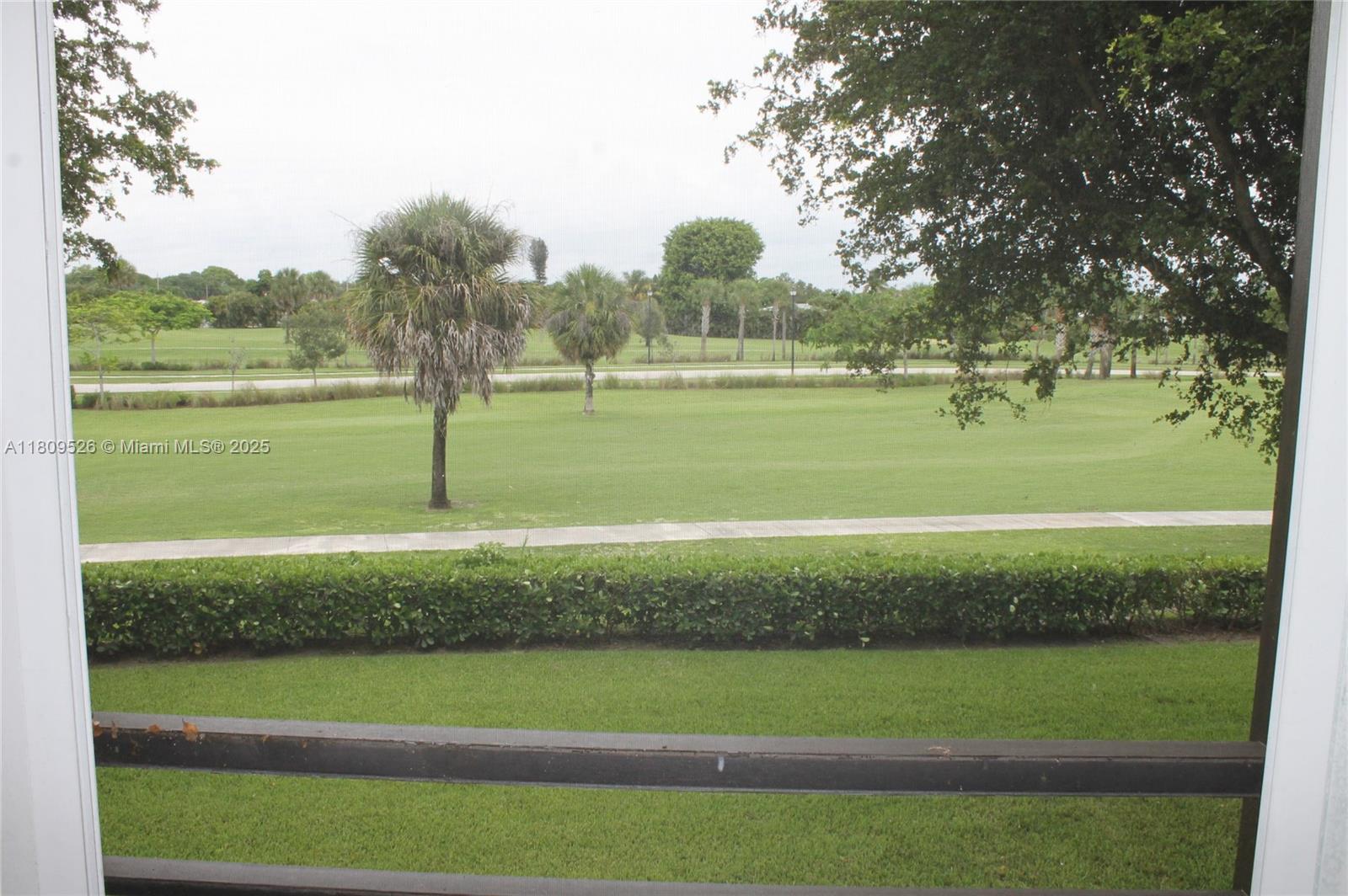 BARWOOD CONDO - Residential