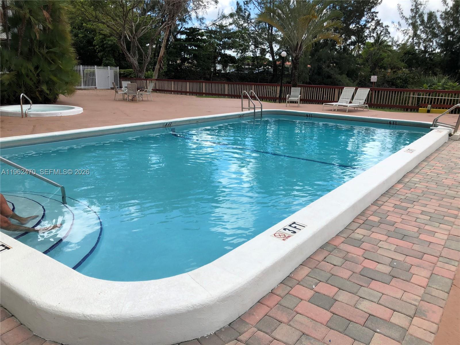 WILSHIRE CONDO - Residential