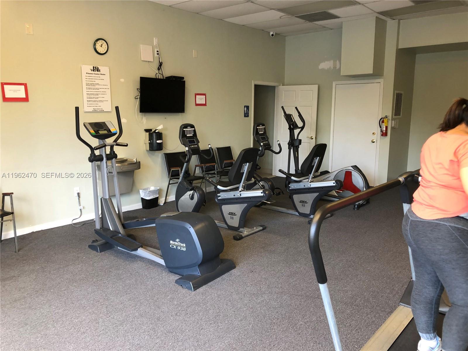 WILSHIRE CONDO - Residential