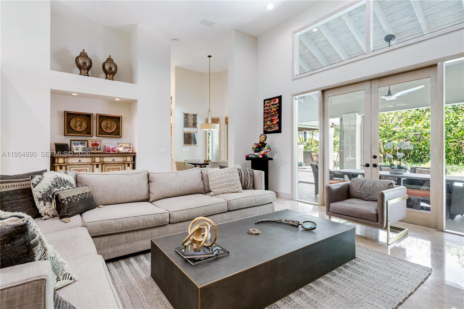 PINE NEEDLE MANORS 1ST AD - Residential