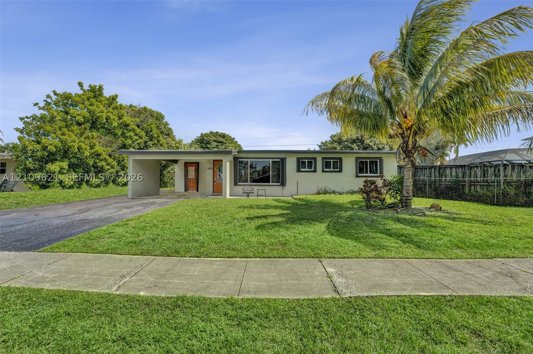 231 SW 64th Way