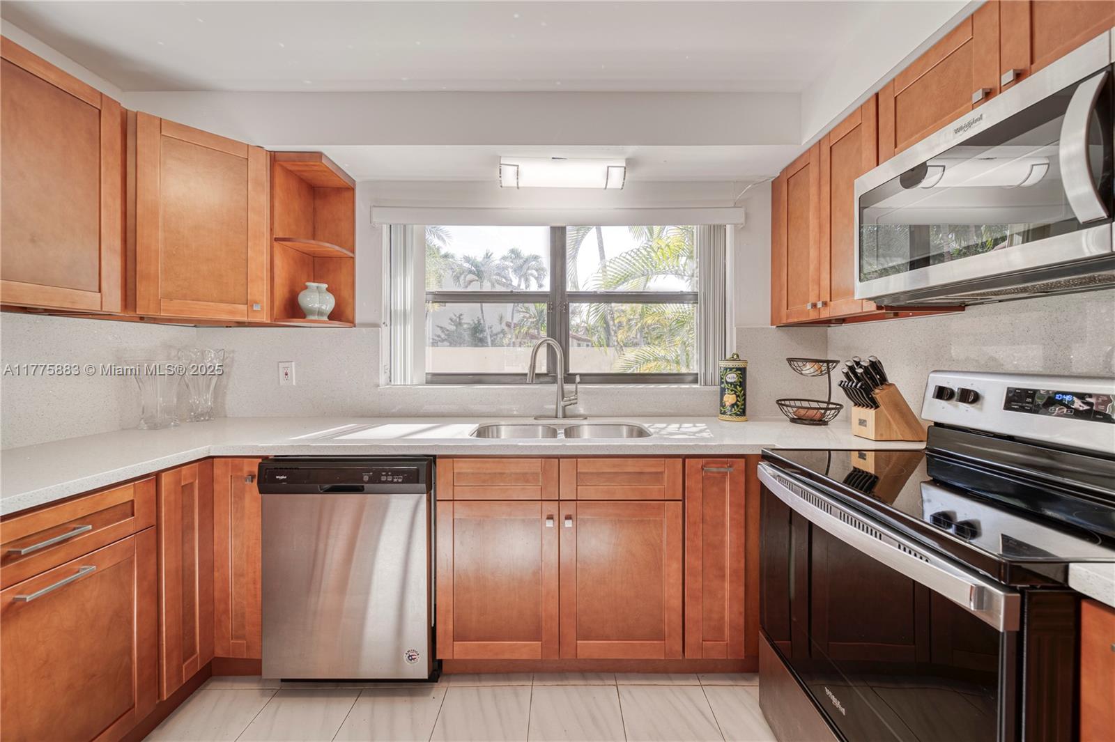 ARBORGATE PATIO HOMES - Residential Lease