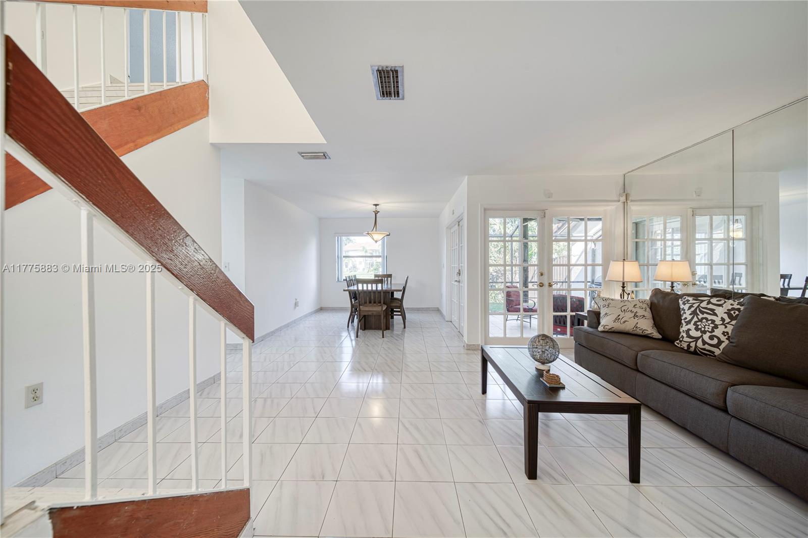 ARBORGATE PATIO HOMES - Residential Lease