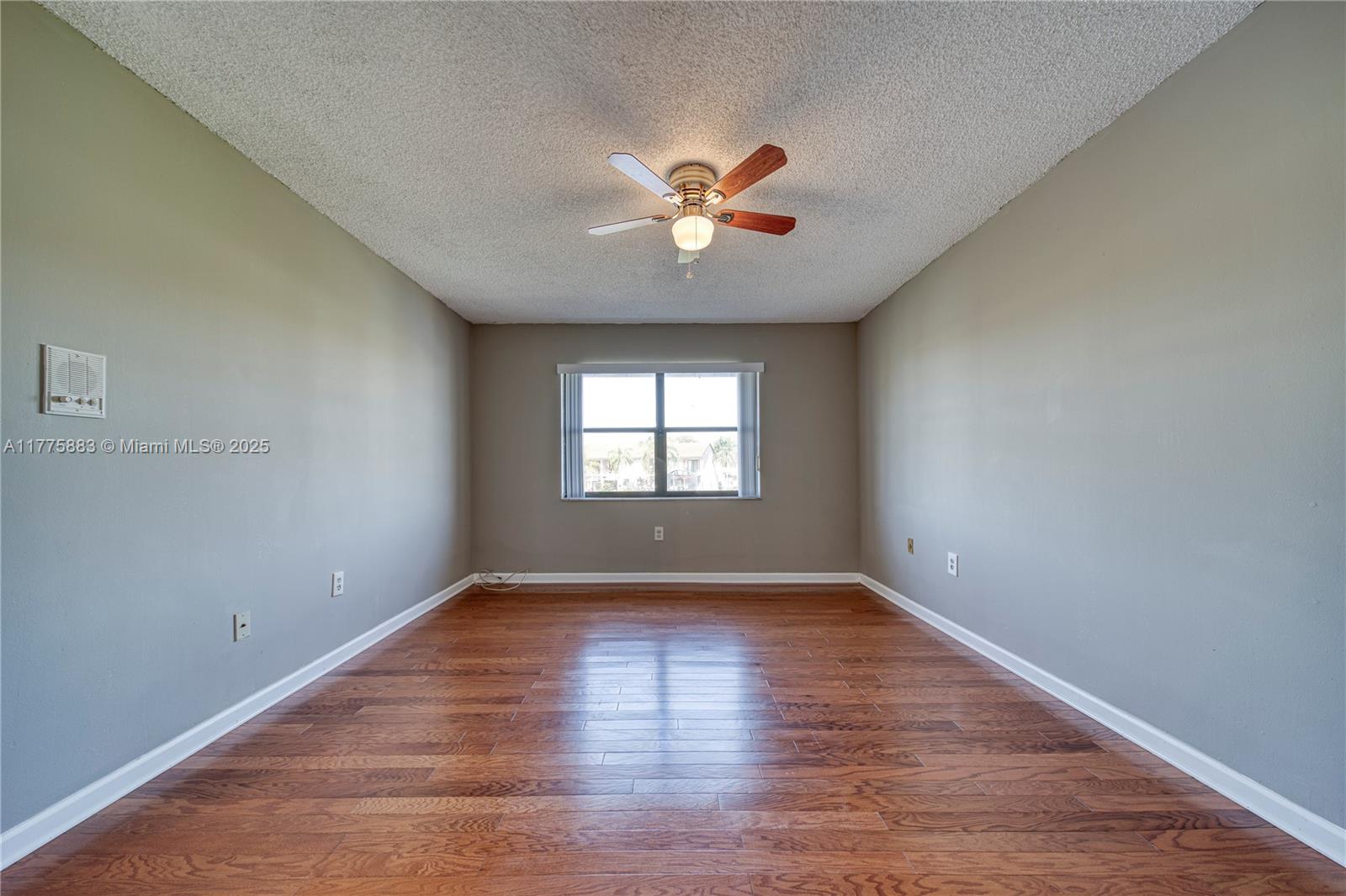 ARBORGATE PATIO HOMES - Residential Lease