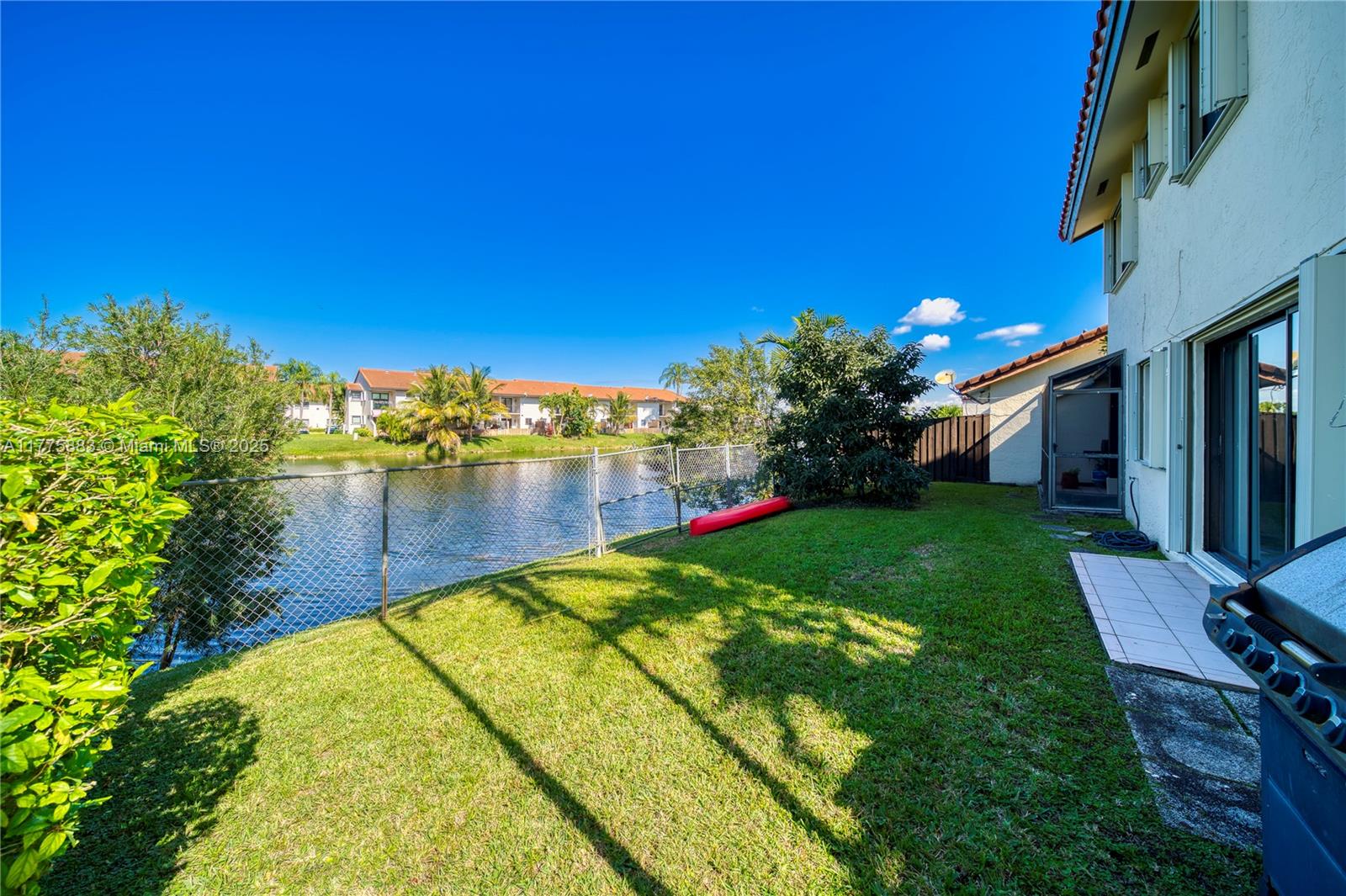 ARBORGATE PATIO HOMES - Residential Lease