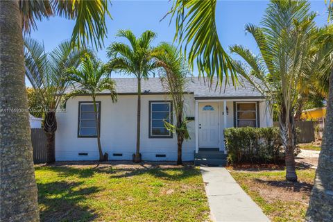 812 33rd St West Palm Beach FL 33407