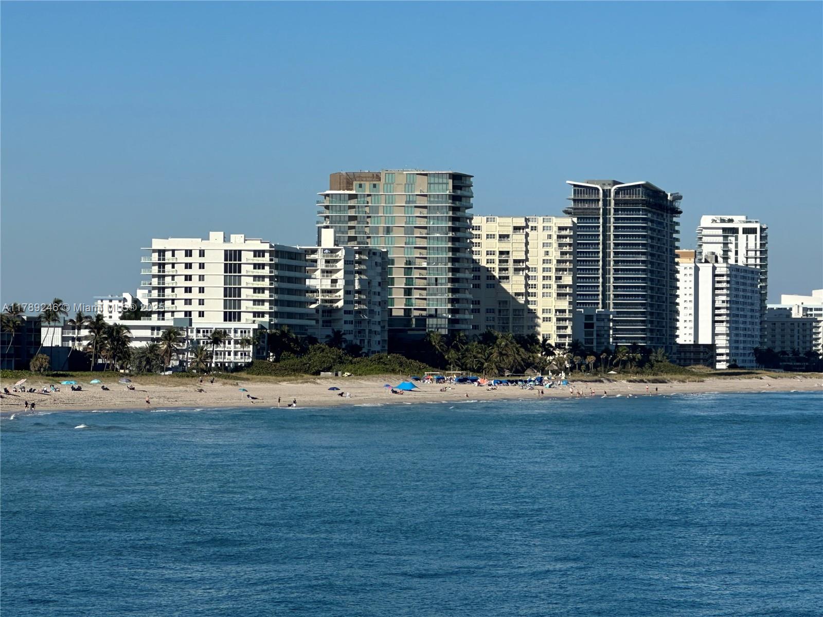 LUNA OCEAN RESIDENCES CON - Residential
