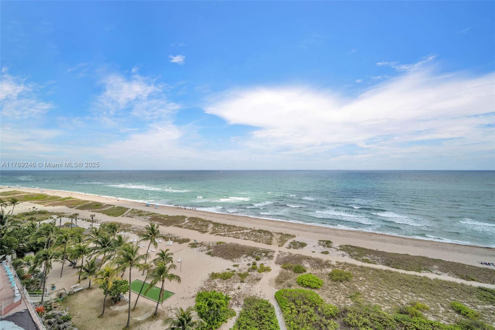 LUNA OCEAN RESIDENCES CON - Residential