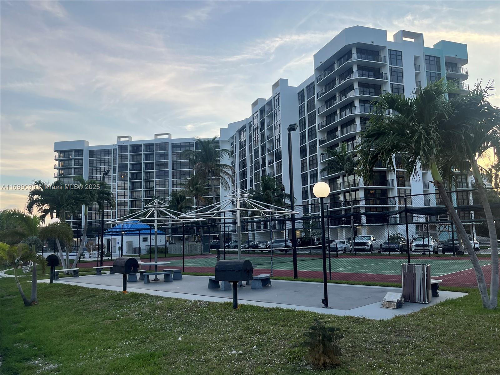 Property for Sale at 200 Leslie Dr 324, Hallandale Beach, Broward County, Florida - Bedrooms: 2 
Bathrooms: 2  - $295,250