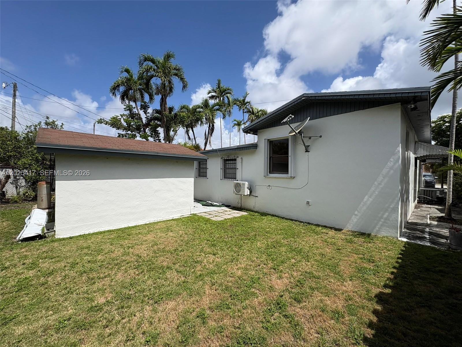 1680 SW 14th Ter