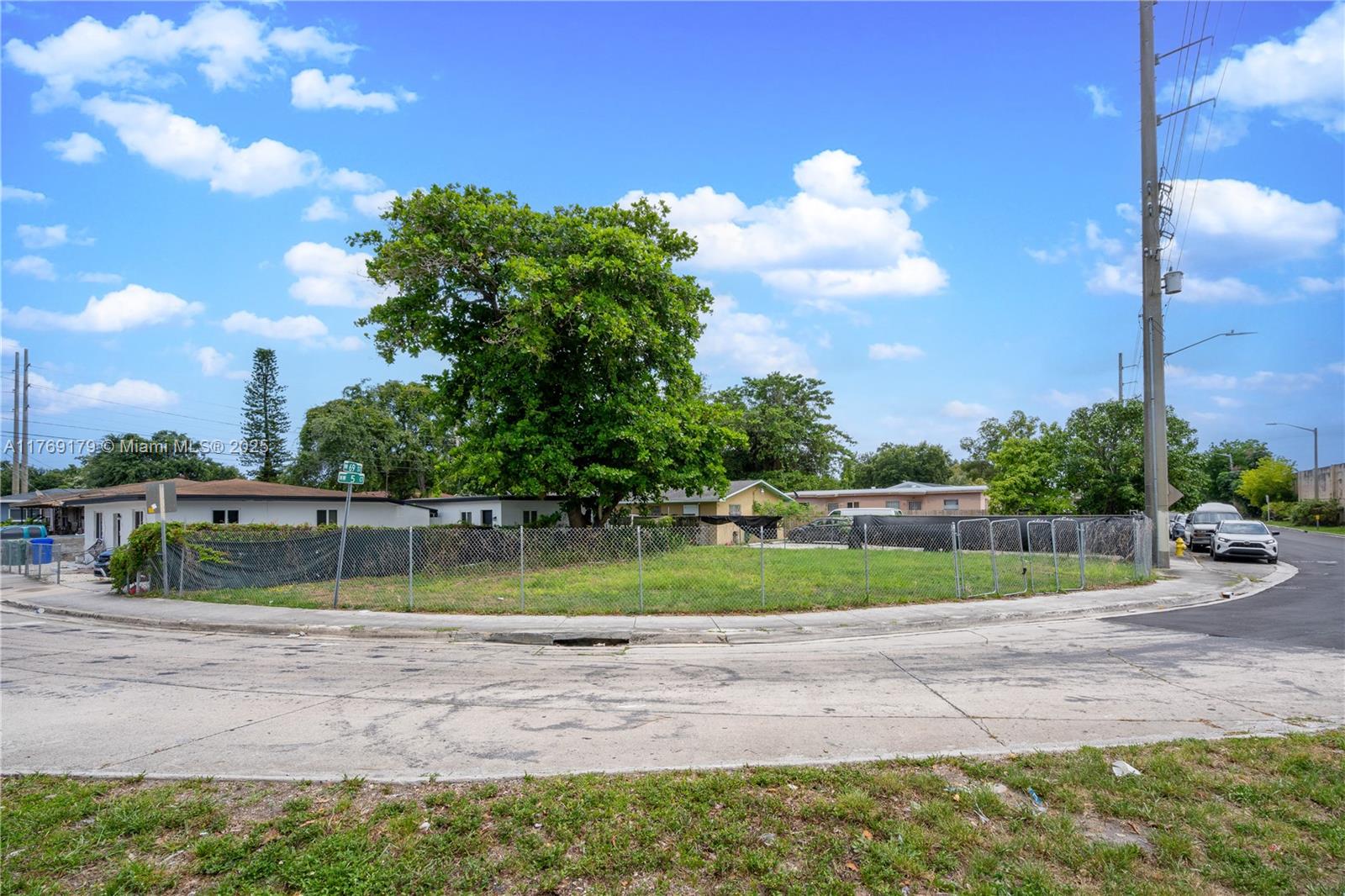 .Prime Development Opportunity – Attention investors and developers! This 4,340 SF residential lot in Miami’s booming Little Haiti neighborhood offers incredible potential. Zoned for single-family it’s a prime opportunity in a high-demand market. Situated near I-95, the Design District, Wynwood, and Downtown Miami, this area is undergoing rapid revitalization and property appreciation. With strong rental demand and development flexibility, this is the perfect chance to build, sell, or hold for future growth. Secure your stake in Miami’s expanding real estate market today! The area is experiencing significant revitalization and increasing property values, making it a smart investment for developers looking to build and sell or hold for long-term appreciation.