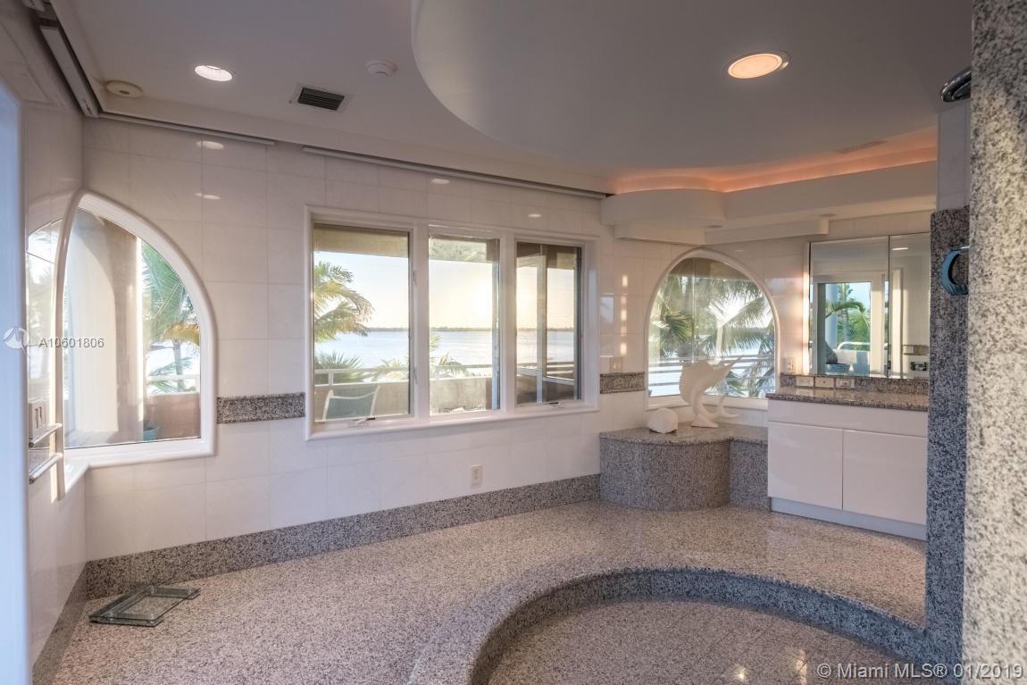 Cahill Pines & Palms - Residential