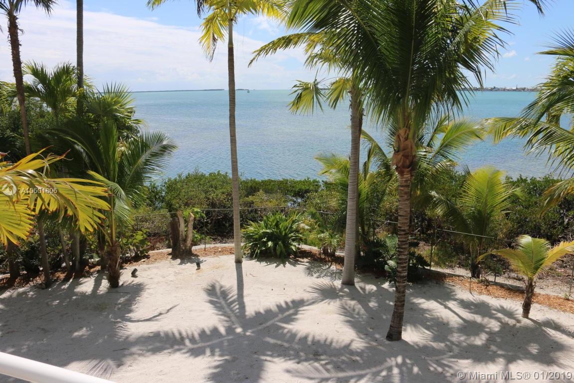 Cahill Pines & Palms - Residential