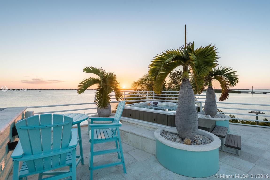 Cahill Pines & Palms - Residential