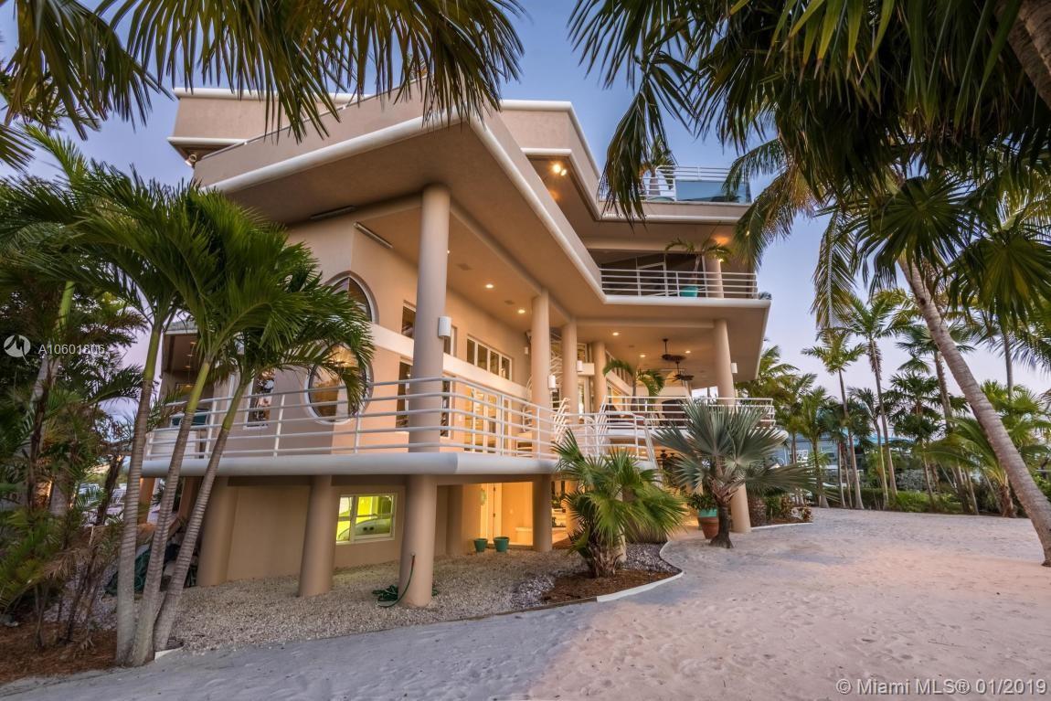 Cahill Pines & Palms - Residential