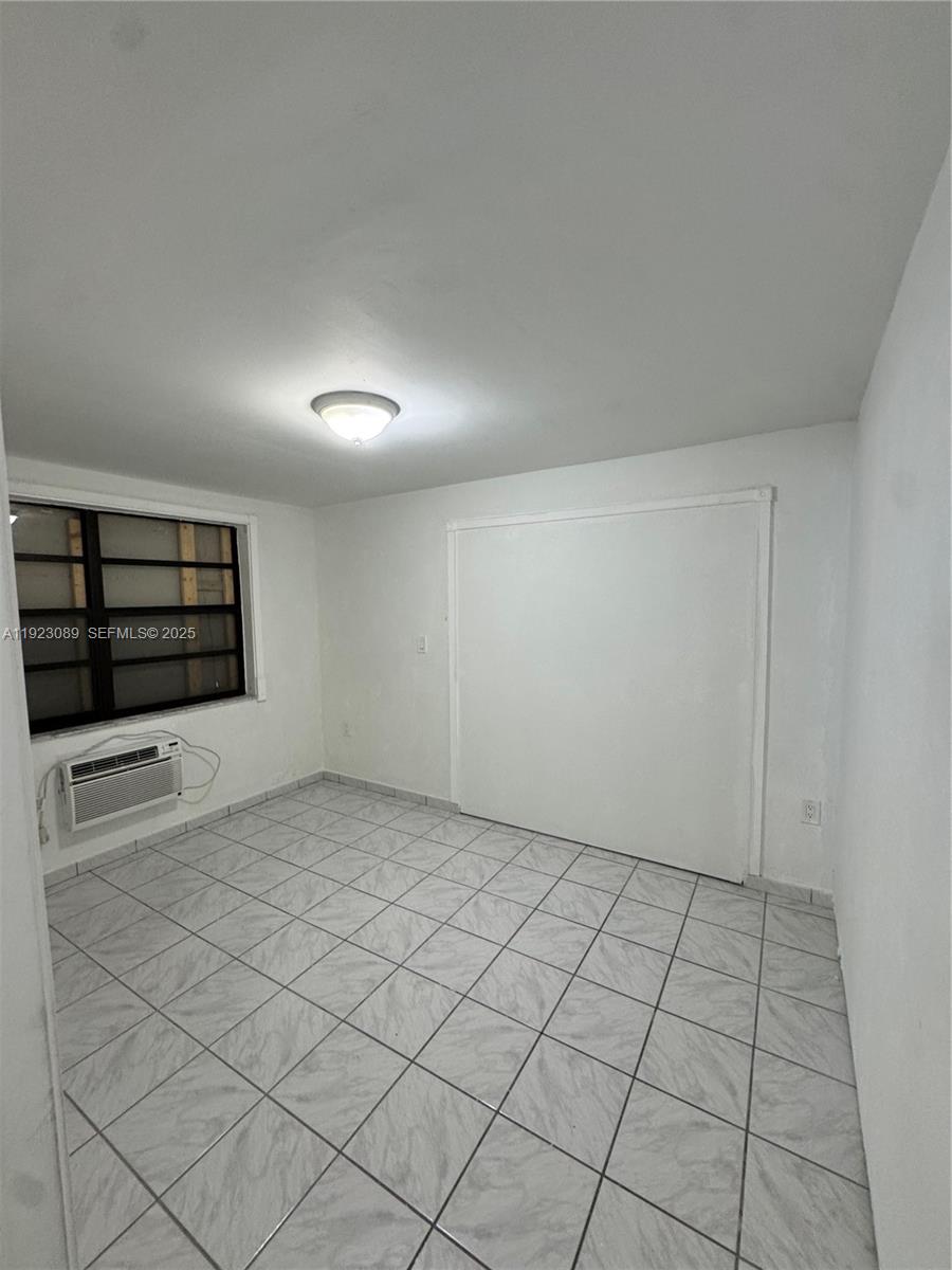 SUN-TAN VILLAGE SEC 2 - Residential