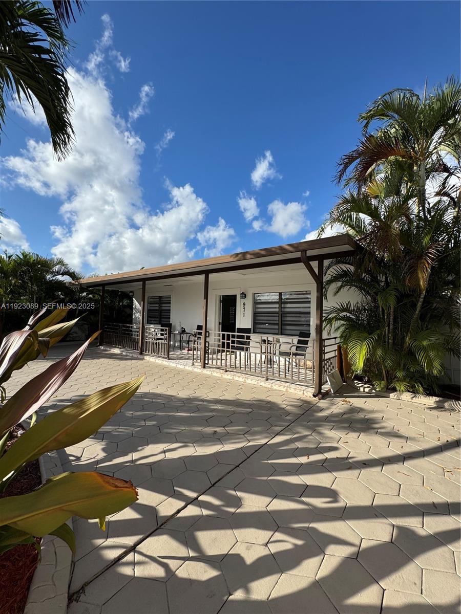 SUN-TAN VILLAGE SEC 2 - Residential