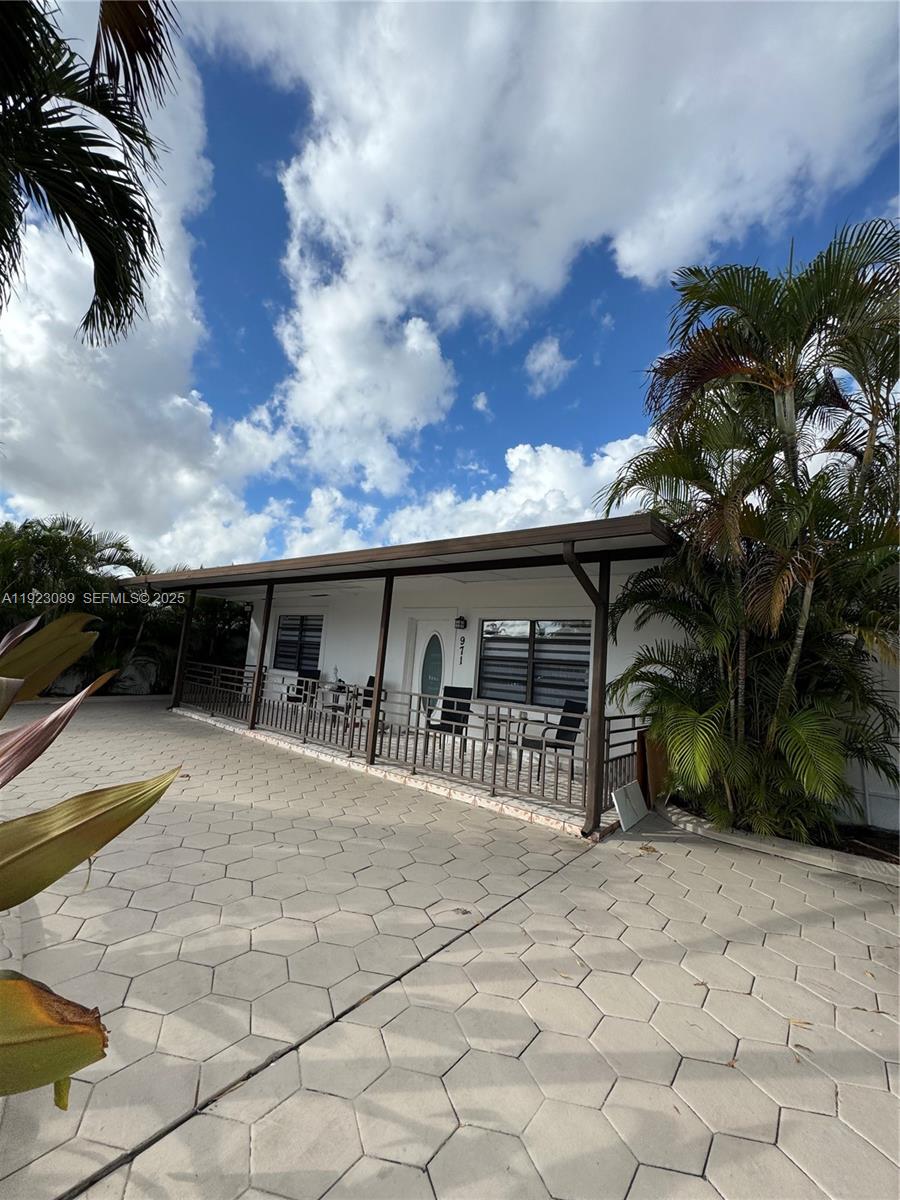 SUN-TAN VILLAGE SEC 2 - Residential