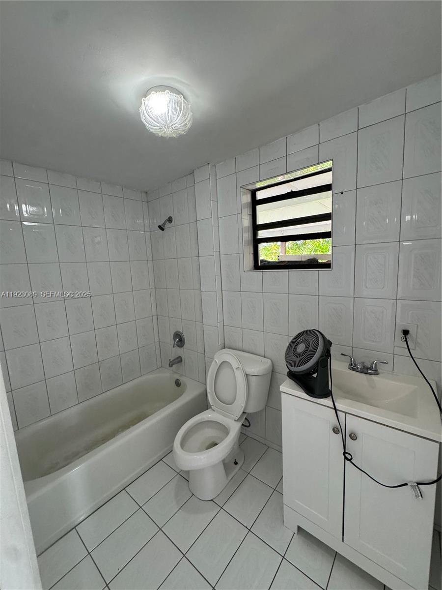 SUN-TAN VILLAGE SEC 2 - Residential