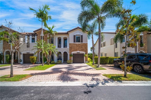 Photo of 10334 NW 30th Ter, Doral, FL 33172 (MLS # A12074843)