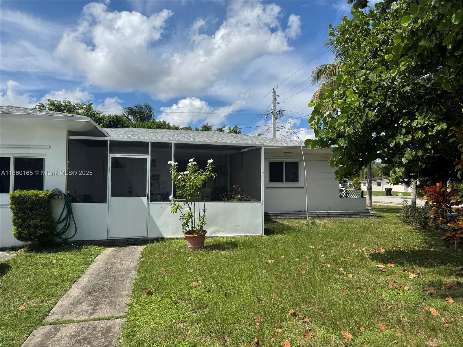 BEST HOUSE IN THE AREA! 4 BR/3BA with huge corner lot on a quiet street with an insane amount of parking, plus 2 car garage and even space for a boat! fenced backyard, recently remodeled bathrooms and living room. Roof is less than 3 years old. The house is split into a 3/2 and a 1/1 mother in law quarter that can be used for additional income. Investors: this is a major cash cow producing $5000 a month if both units are rented.
1 block from the school and very close to Skylake shops and I95