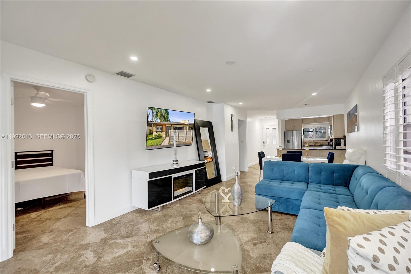 WOODLAKE ISLES - Residential