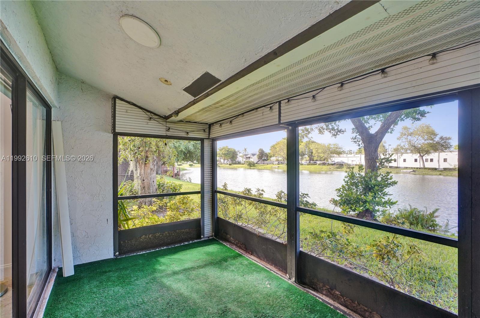 WOODLAKE ISLES - Residential