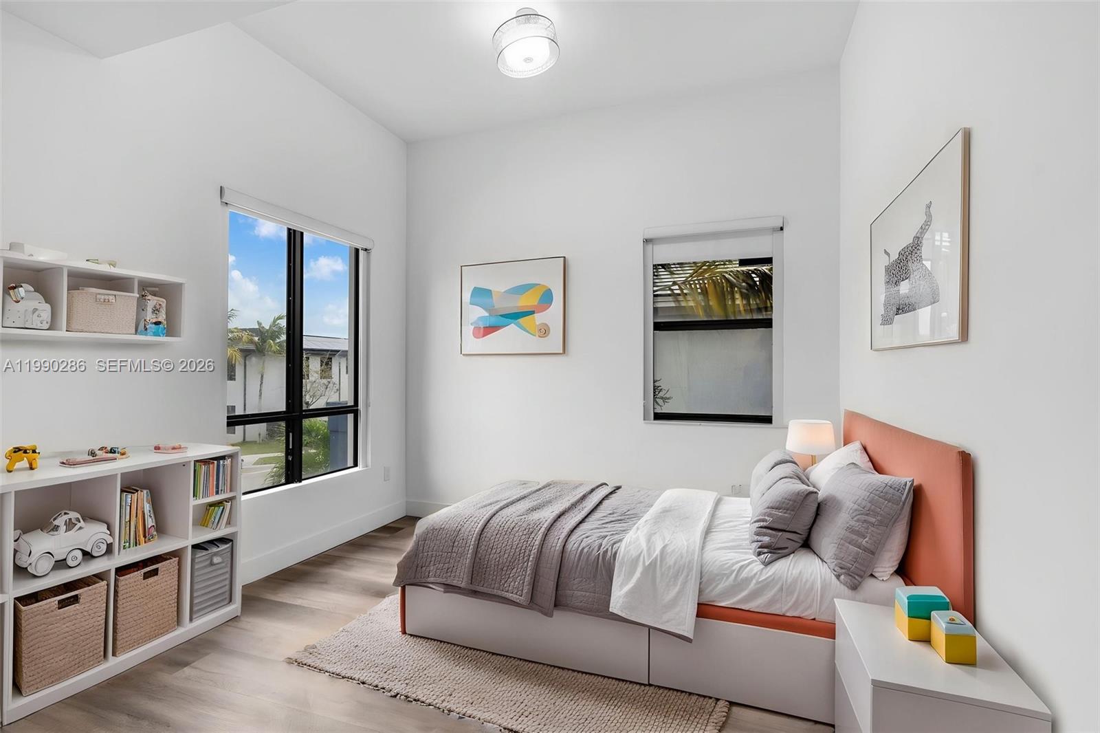 CRESTVIEW WEST - Residential