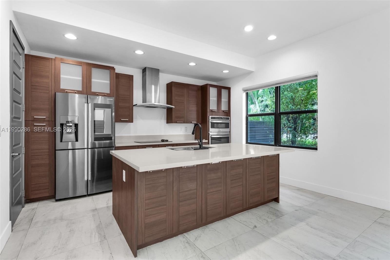 CRESTVIEW WEST - Residential