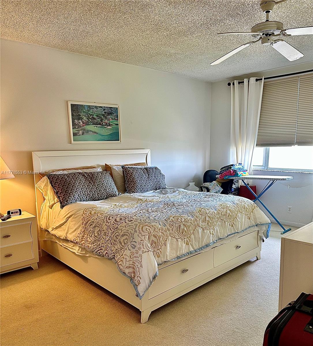 HILLCREST EAST NO 23 COND - Residential