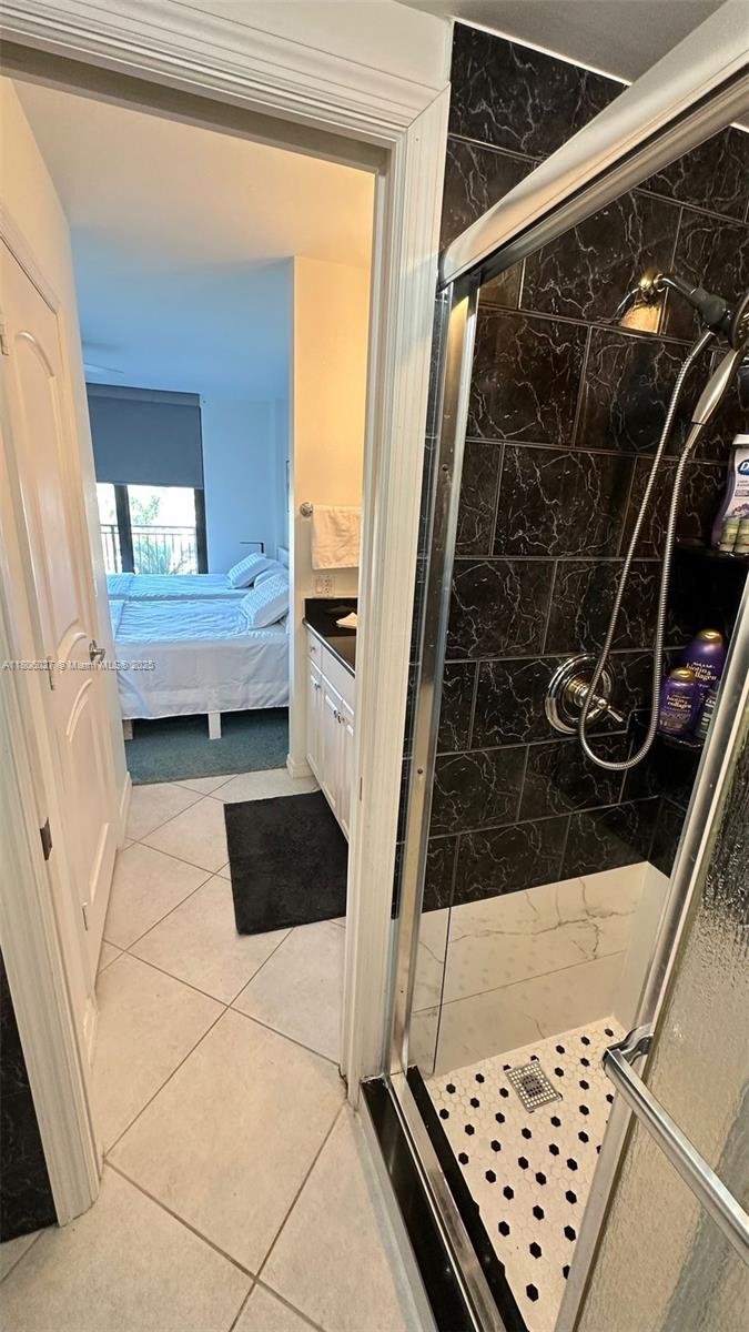 Tradewinds Apts - Residential