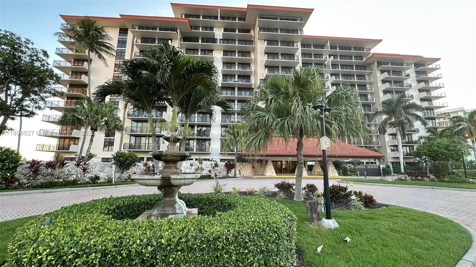 Tradewinds Apts - Residential