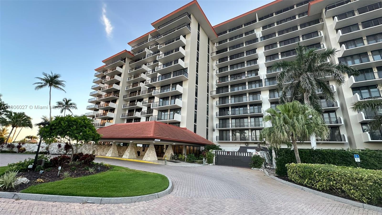 Tradewinds Apts - Residential