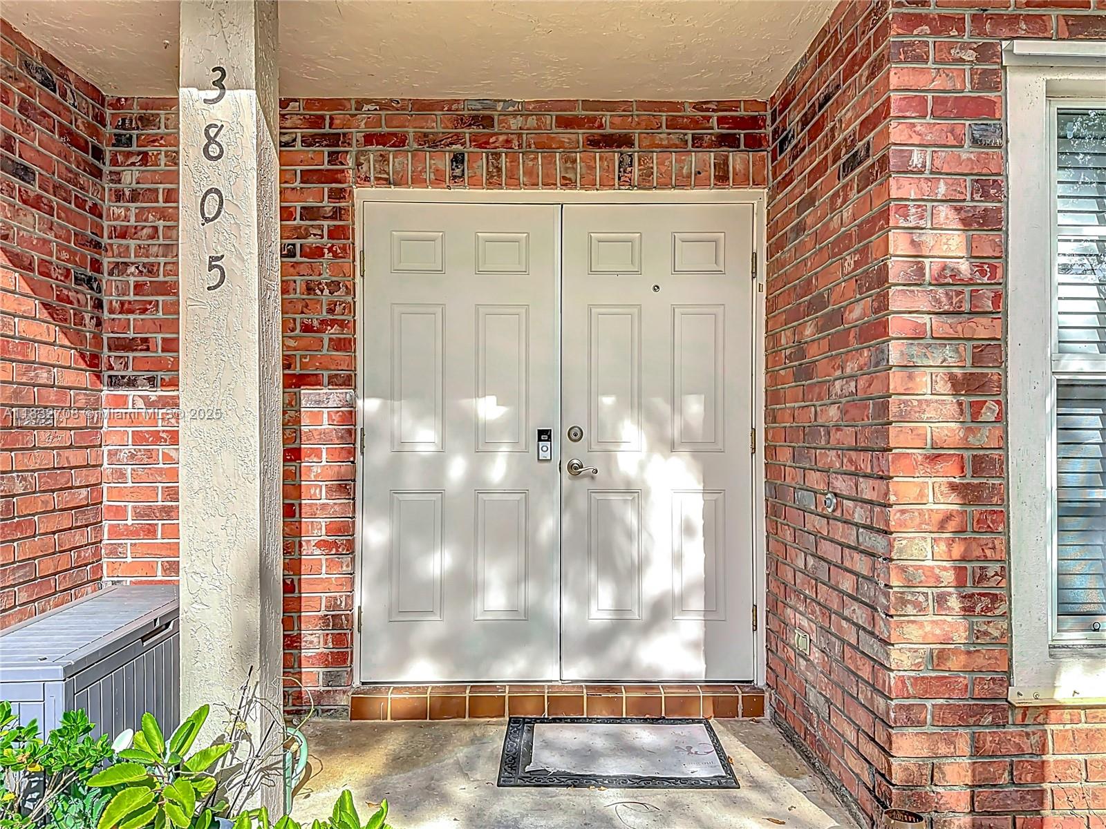 3805 NW 121st Ave