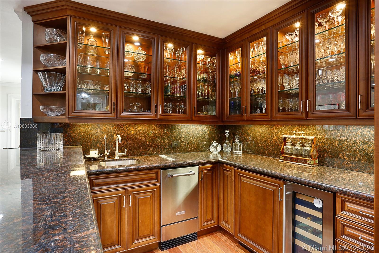 BAY POINT - Residential