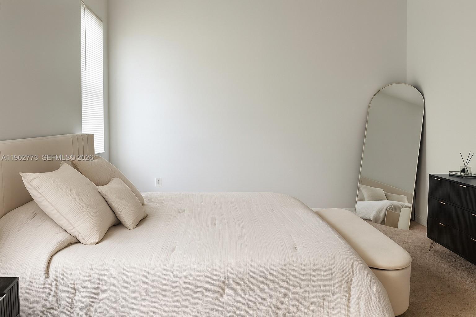 CHAMPION LAKES - Residential